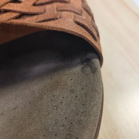 Taos Guru Cognac Leather Woven Slip On Sandals Women US 11 - Picture 6 of 14